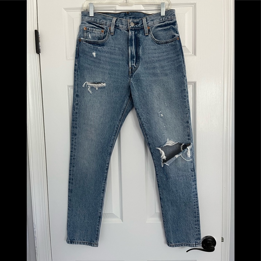Levi’s 501 Straight Leg Jeans, Medium Wash, Distressed, Women’s Size 28
